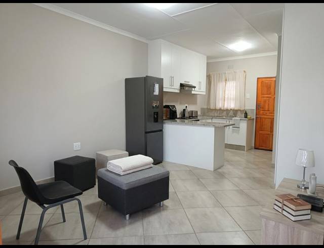 2 BEDROOM HOUSE FOR SALE IN QUEENSTOWN CENTRAL